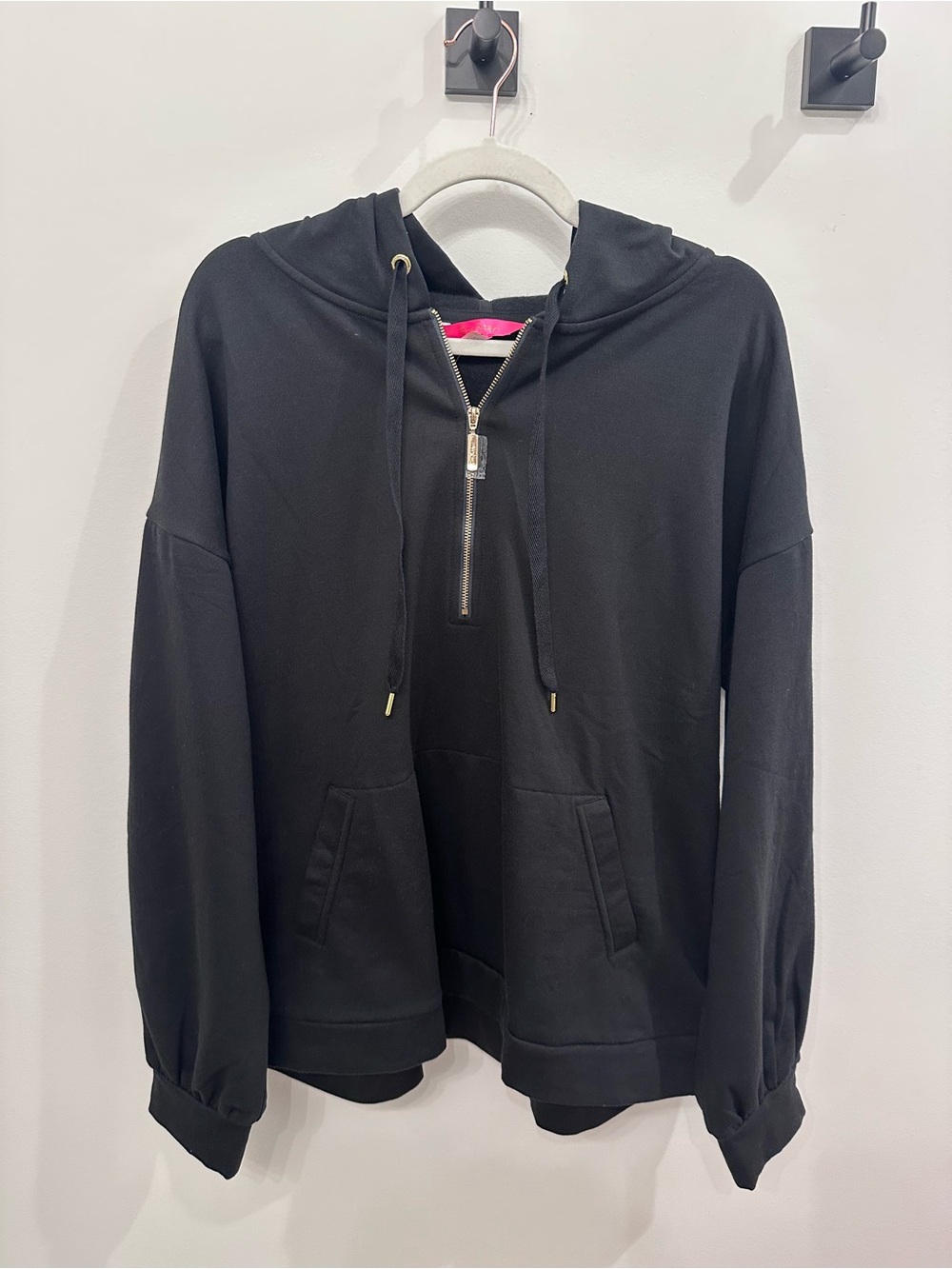 NWT Women’s Lilly Pulitzer Black Half-Zip Long sleeve hoodie